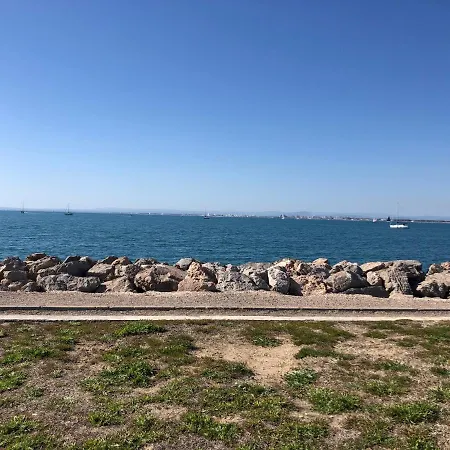 Maison Au Calme Avec Parking En Petite Camargue * Beauvoisin (Gard)