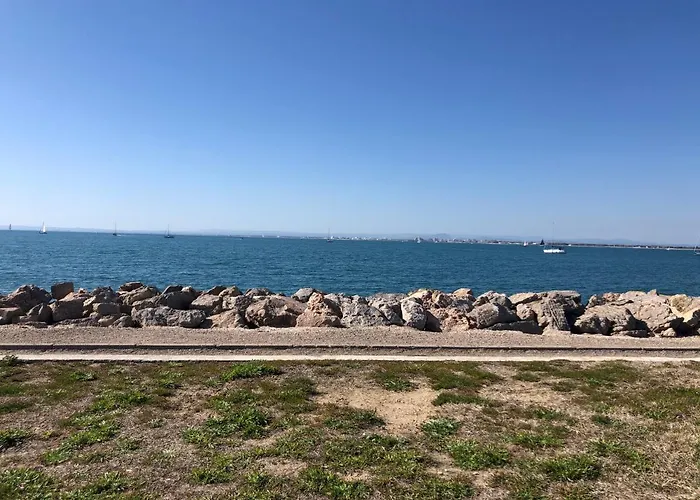 Maison Au Calme Avec Parking En Petite Camargue * Beauvoisin (Gard)