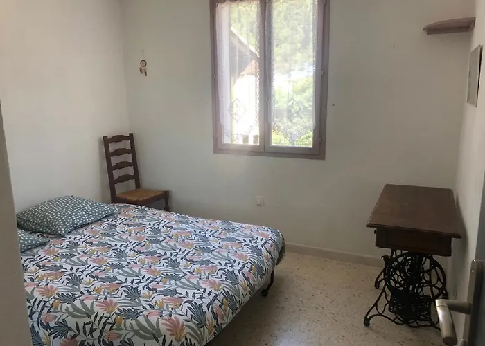 Maison Au Calme Avec Parking En Petite Camargue *